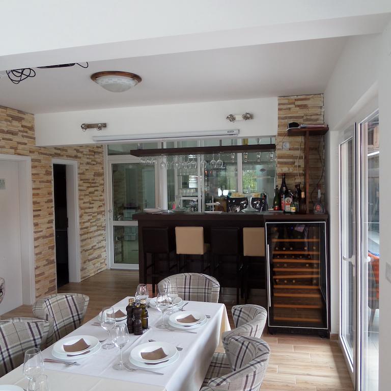 Agape Apartments Tivat Zewnętrze zdjęcie