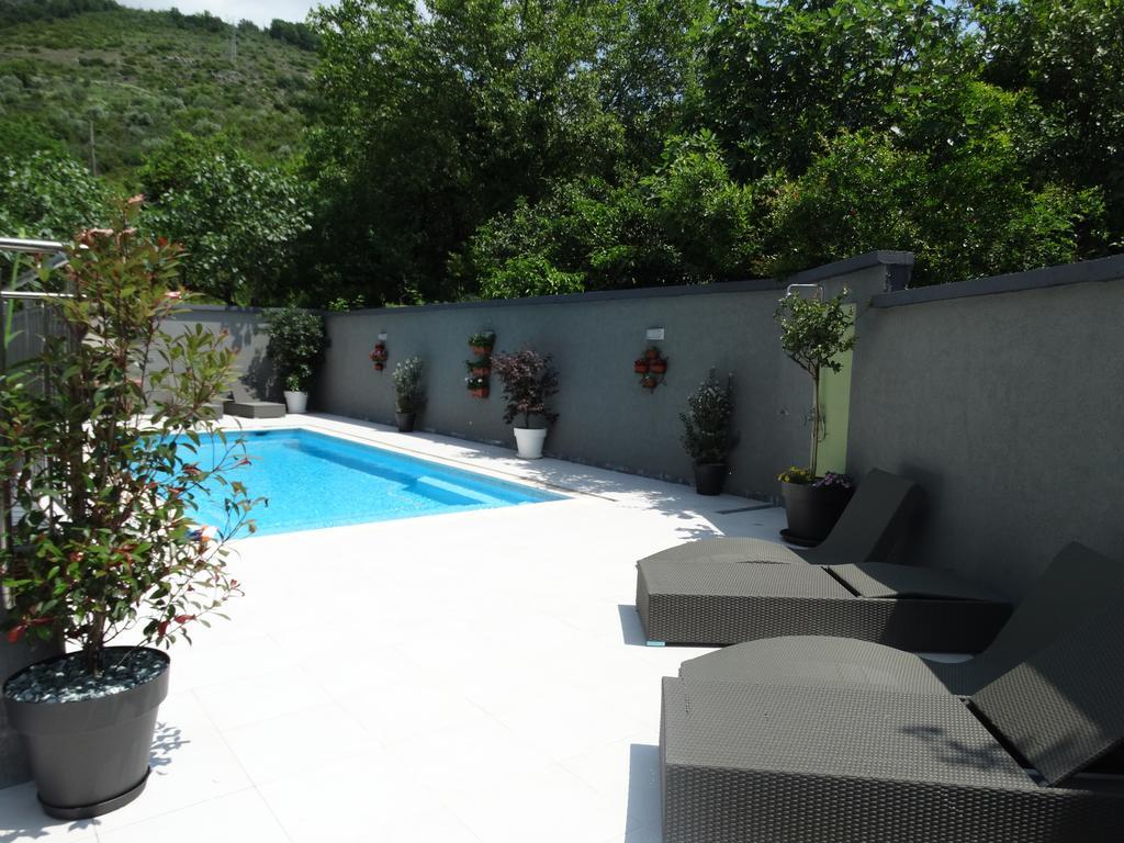 Agape Apartments Tivat Zewnętrze zdjęcie