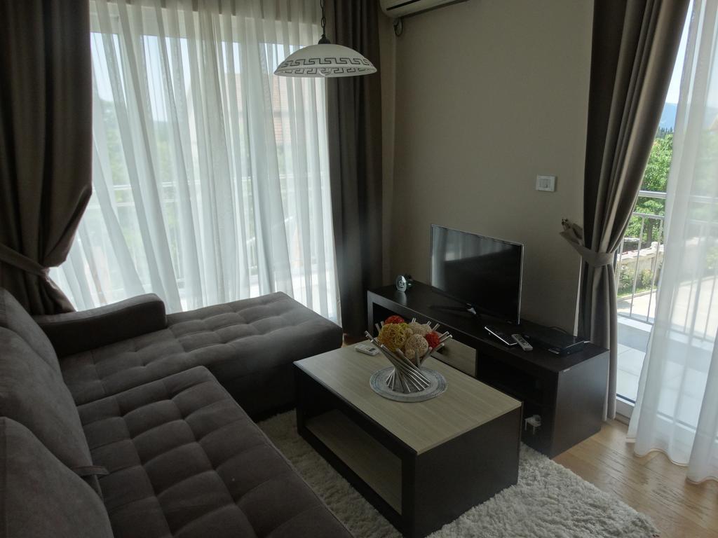 Agape Apartments Tivat Zewnętrze zdjęcie